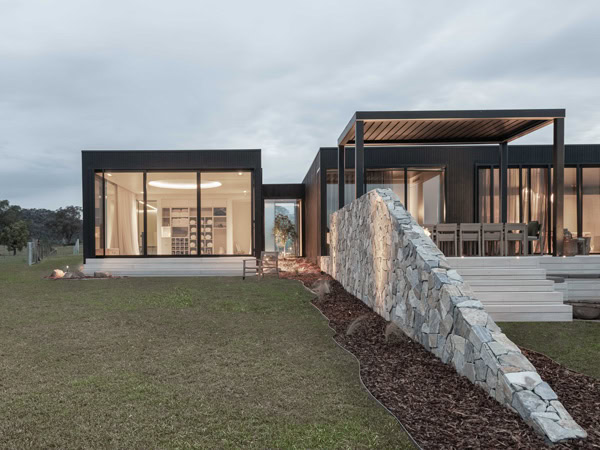 the property exterior of Zensi Retreat, Mudgee