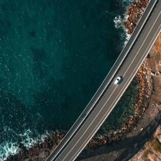 Grand Drive Sea Cliff Bridge