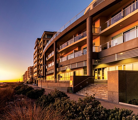 Oaks Glenelg Plaza Pier Suites, Adelaide