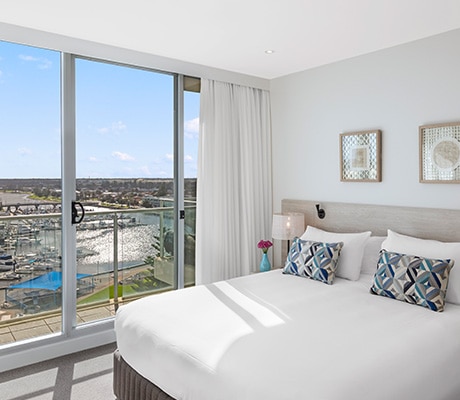 Oaks Liberty Towers, Adelaide