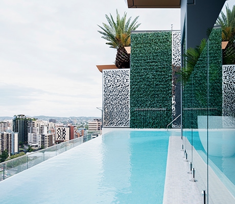 Emporium Hotel, Parklands Suite, Pool