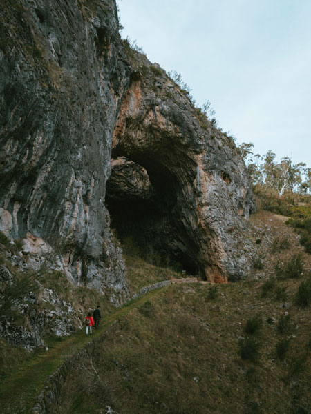 Yarrangobilly Caves