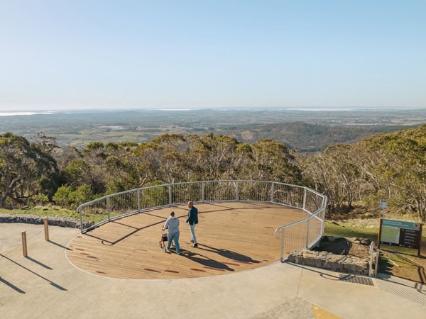 the view deck at Gaanha bula Mountain