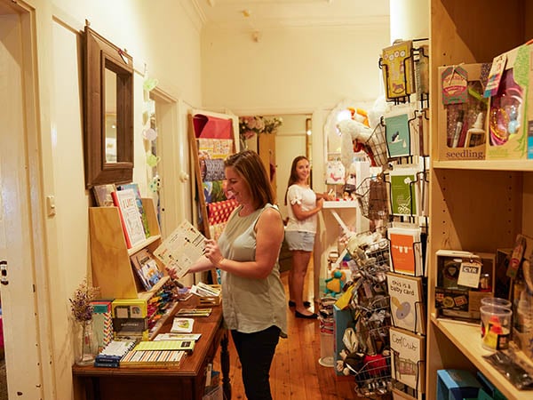 Kurrajong Village shopping