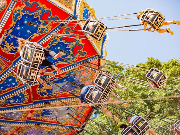 Volare ride Luna Park
