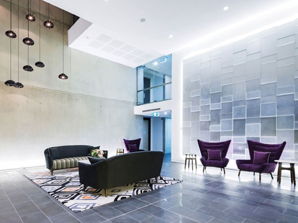 Avenue Hotel
