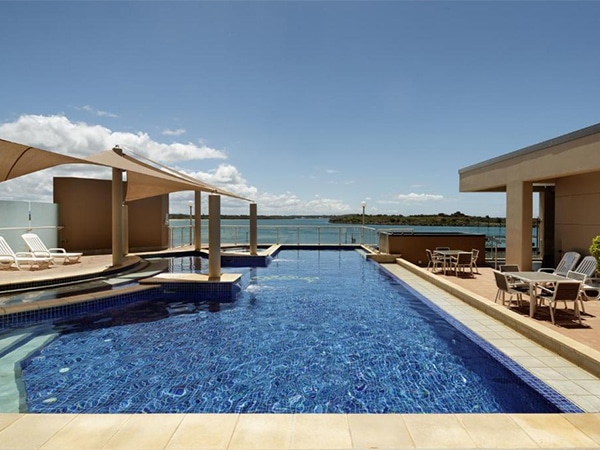 Pool and Rooftop at Rydge
