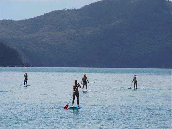 Stand up paddleboard Hamilton Island