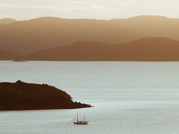 Hamilton Island sunset sail