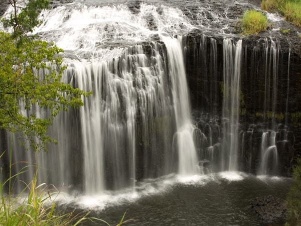 Australia’s widest single-drop waterfall at Millstream Falls