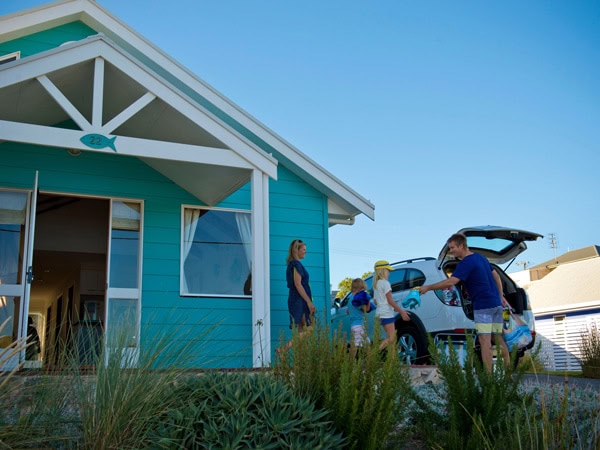 a family just arrived at Dunes at Robe