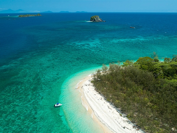Frankland Islands’ archipelago.