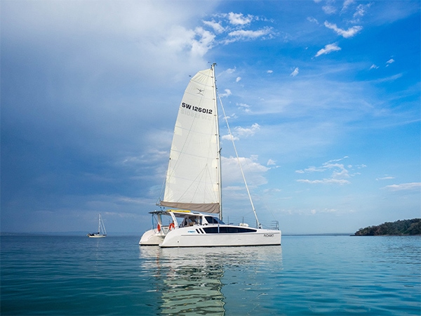 Jervis Bay Sailing Charters.