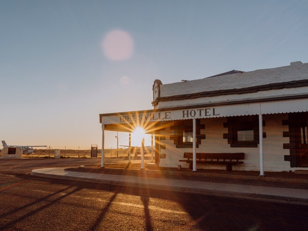 Birdville Hotel