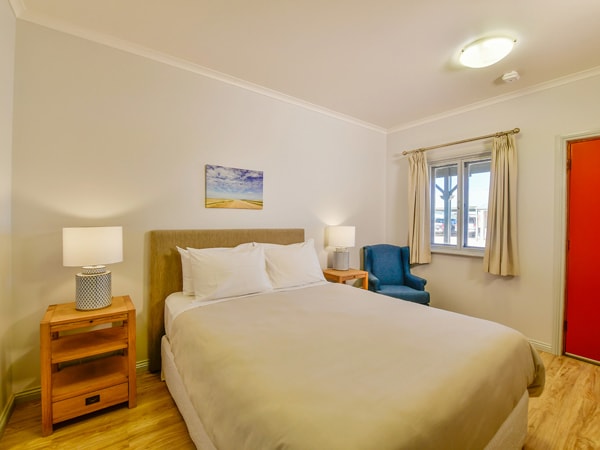 Birdville interior