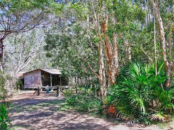 Harrys hut.