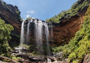 BlueMountains waterfallhero