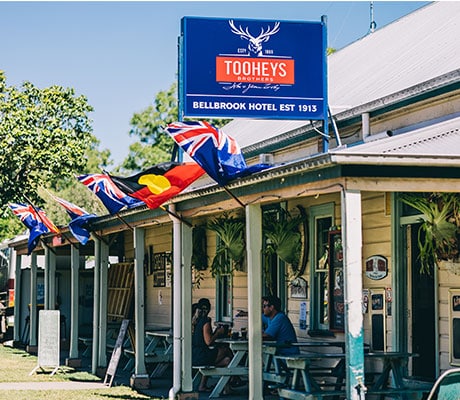 Bellbrook Pub, Macleay River, NSW Australia