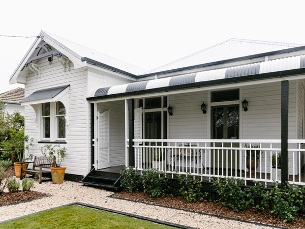 Maleny Lodge External