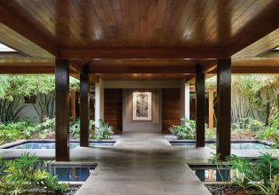 Unique stays in Queensland