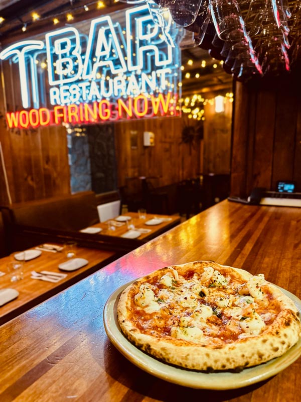 woodfired pizza at T Bar Restaurant, Thredbo