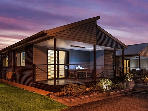 Woodgate cabin accommodation