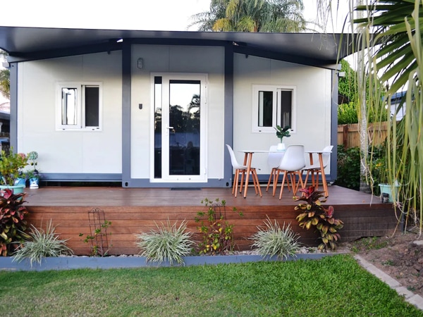 Urangan airbnb