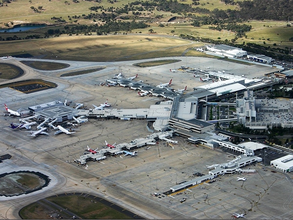 Planes at Melbourne airport