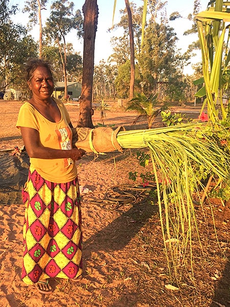 Harvesting Pandanus, Nyinyikay, East Arnhem Land, NT