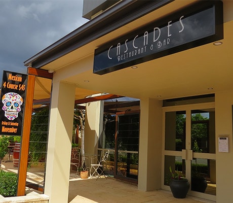 Restaurant and a bar, Best Western Plus, Goulburn, NSW Australia