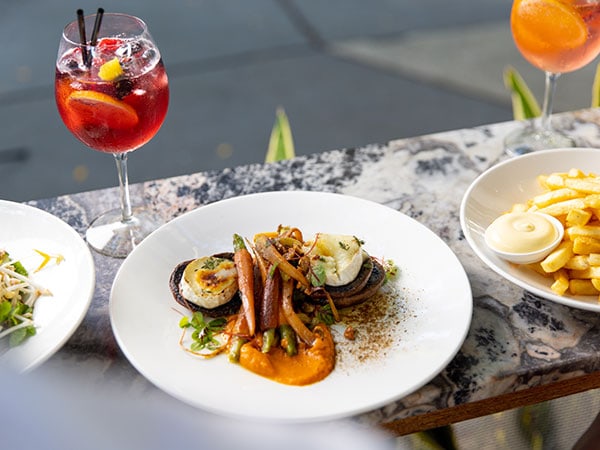 Hervey's Bar and Bistro, James Street, Brisbane