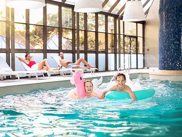 Family pool fun Sydney Harbour Marriott