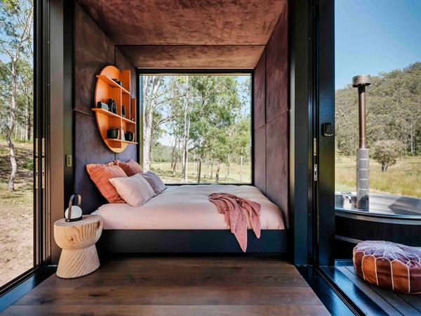 the bed and cabin at Billy’s Hideaway, Hunter Valley