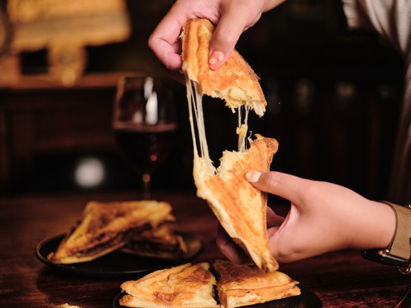 Cheese toastie, Foxtrot, Queensland, Australia