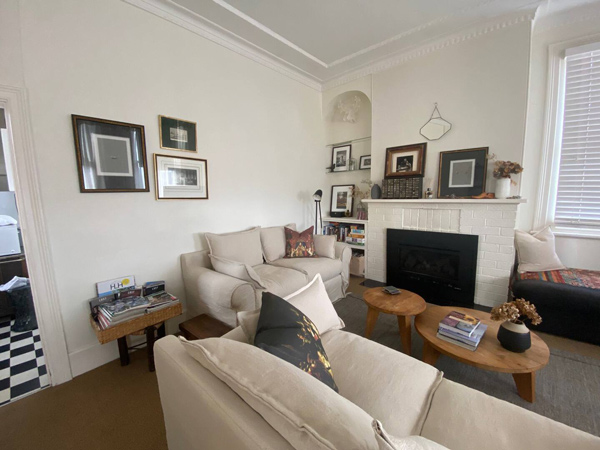 the apartment living room at L’Atelier Daylesford