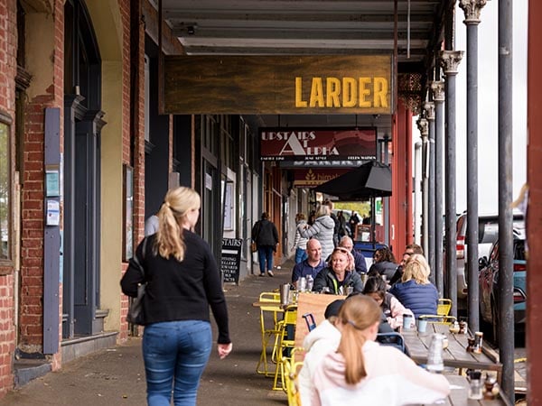 Al fresco seating, Larder Cafe, Daylesford, VIC, Australia