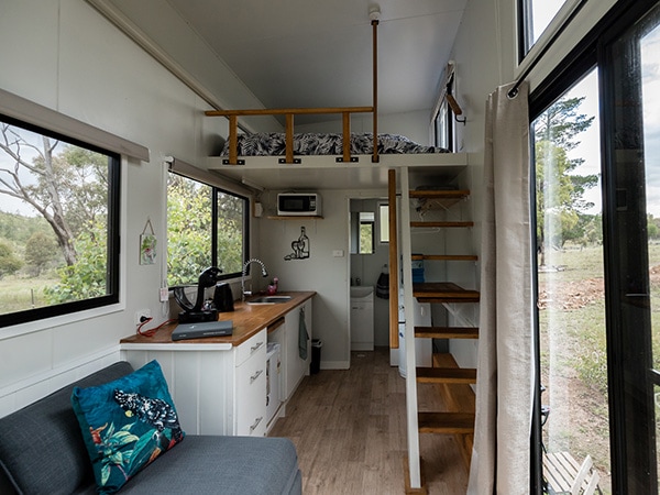 Chardonnay Tiny House, luxury accommodation near Mudgee, NSW, Australia
