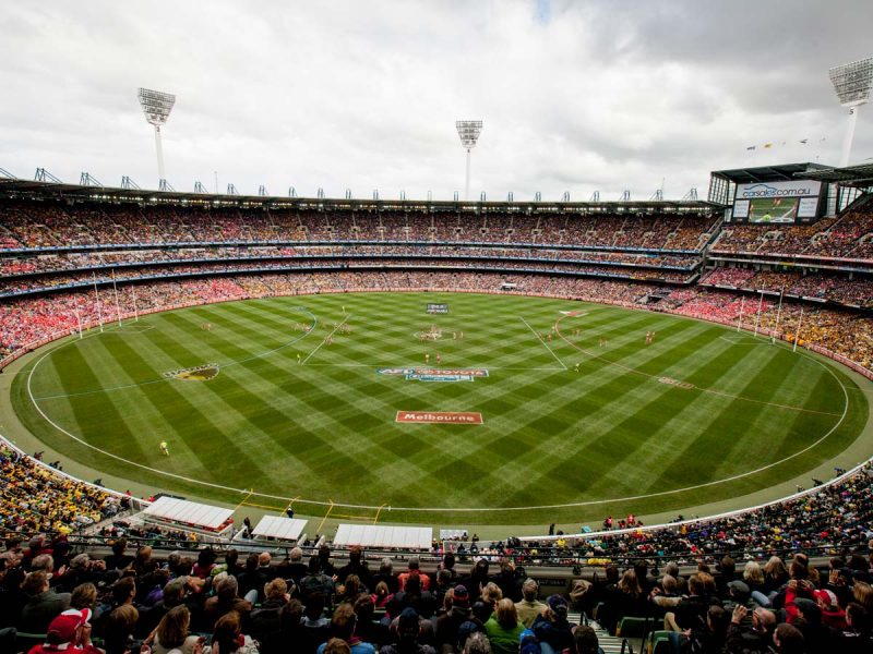 Aerial view of a full crowd at the 2015 AFL Grand Final. (Image: Visit Victoria and AFL Media)