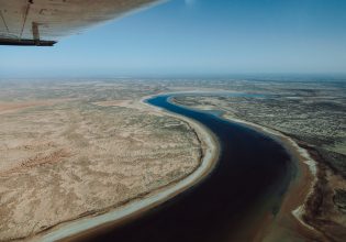 Oodnadatta Loop scenery from an airplane. (Credit: South Australian Tourism Commission)