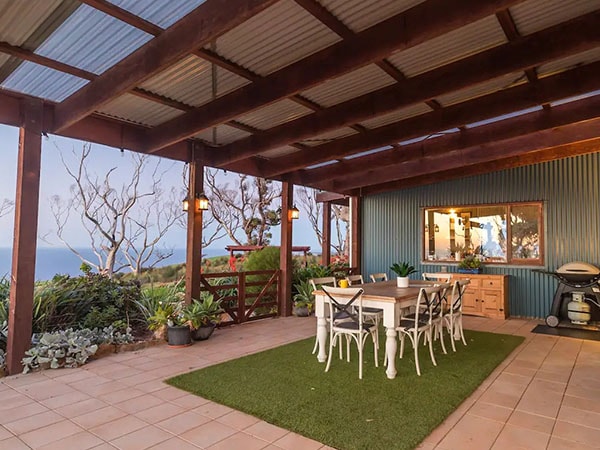 Charming Grass Tree North Coast, Airbnb Villa, Kangaroo Island, SA, Australia