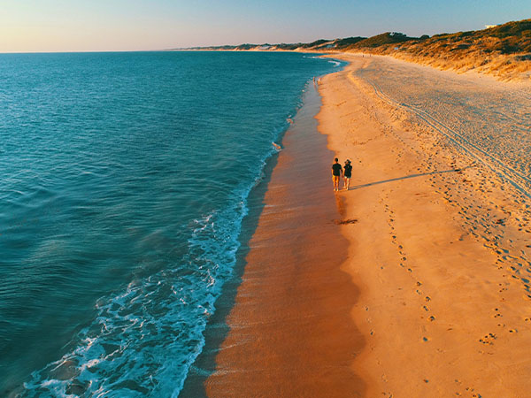 Pantai Binningup saat Matahari Terbenam, Wilayah Harvey, WA, Australia