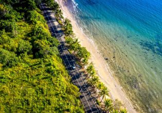 The top 7 Daintree tours for culture, crocs, food and nature