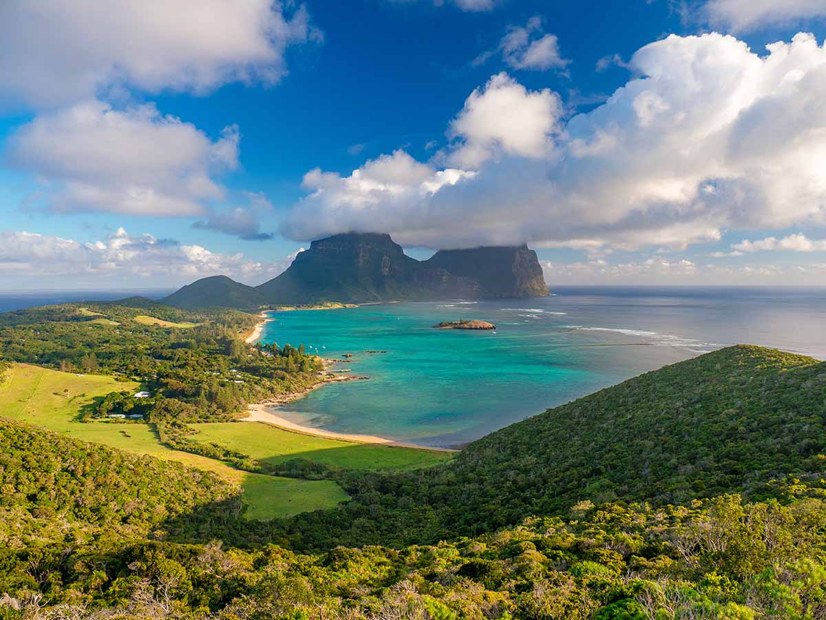 Lord Howe Island Guide & Holiday Information