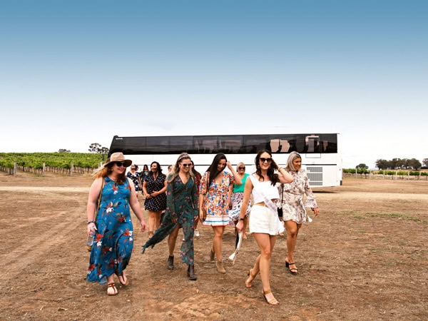 girls having fun during Mudgee Wine & Country Tours