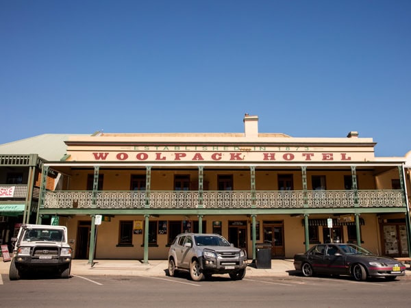 the pub exterior of Woolpack Hotel in Mudgee