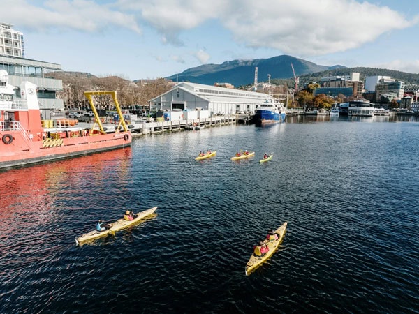 kayaking in Hobart
