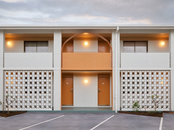 a classy and contemporary exterior of The Isla, Batemans Bay accommodation