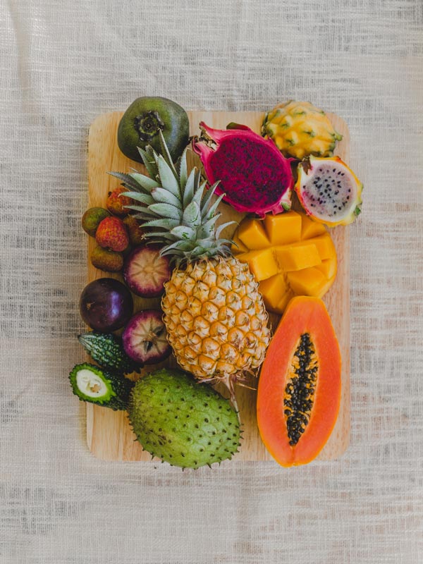 Tropical fruit on a platter. (Image: Tourism Tropical North Queensland)