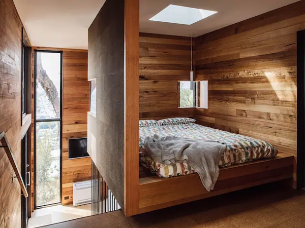 Birdhouse Studios Airbnb in Launceston, Tasmania, Australia