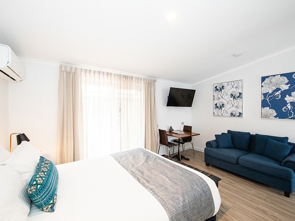 Bedroom interior at New England Motor Lounge in Glen Innes, NSW, Australia